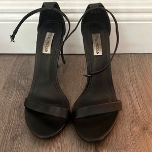 Black Steve Madden stecy heels